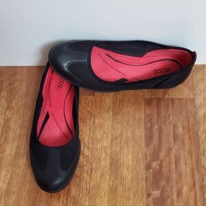 Ecco Women's Black Ballet Loafers 10.5/11
